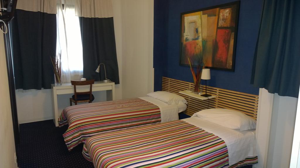 Almi Rooms Rome Chambre photo