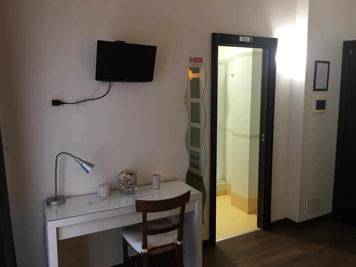 Almi Rooms Rome Extérieur photo